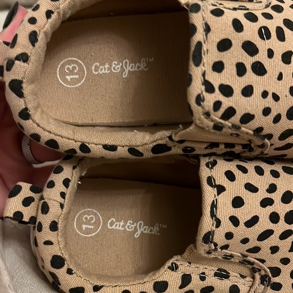 Cat & Jack cheetah print slide on sneakers. Girls SZ 13 - Picture 6 of 6